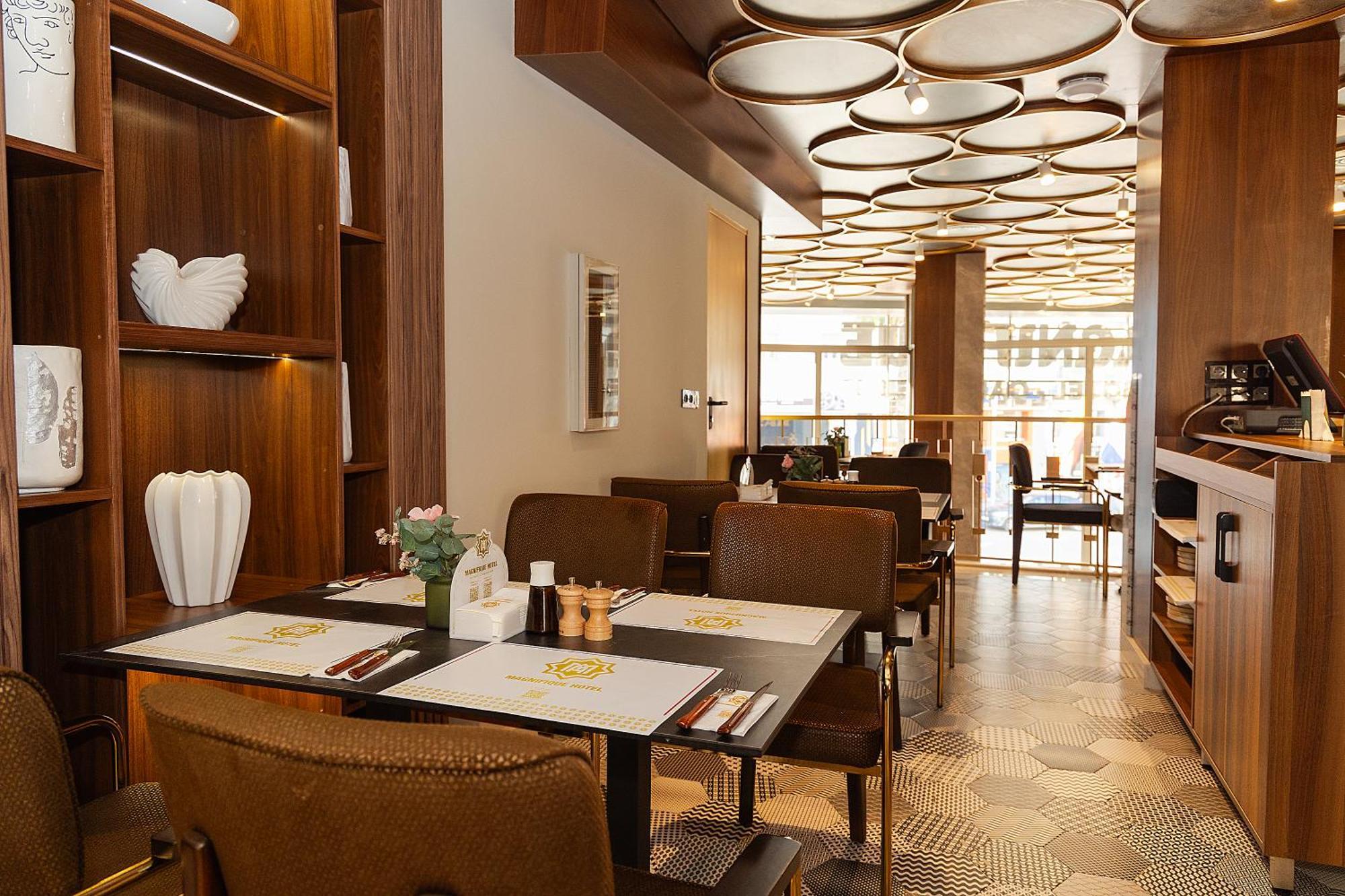 Magnifique Hotel Nador Kültér fotó